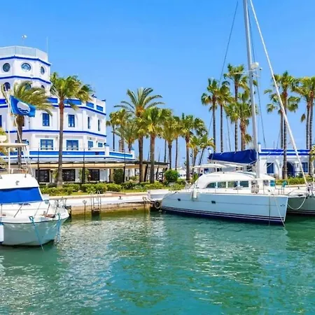 Andalusian Oasis With Jacuzzi, Pool And Free Parking * Estepona