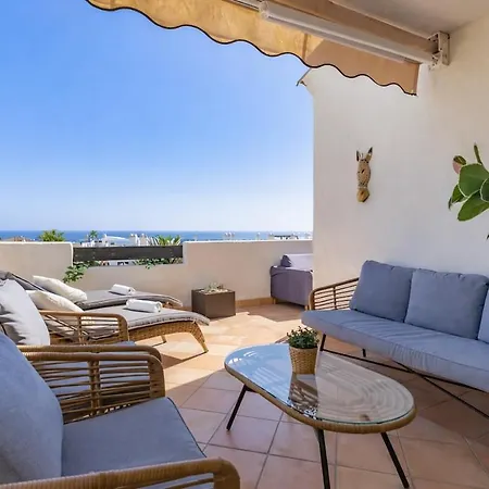 Andalusian Oasis With Jacuzzi, Pool And Free Parking Estepona